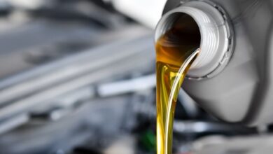 Synthetic vs Conventional Oil: Which Is Better for Modern Engines?